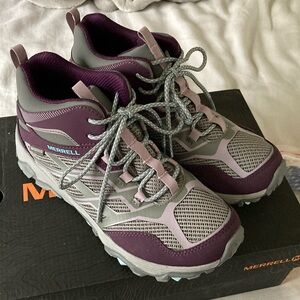 Merrell Kids Purple Gray Trail Boots